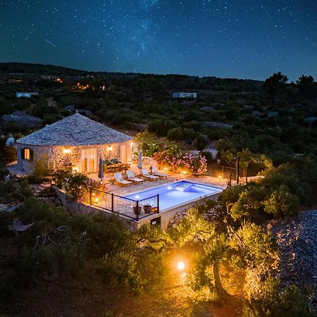 Island Getaway - Heritage House Mirce Εξωτερικό φωτογραφία