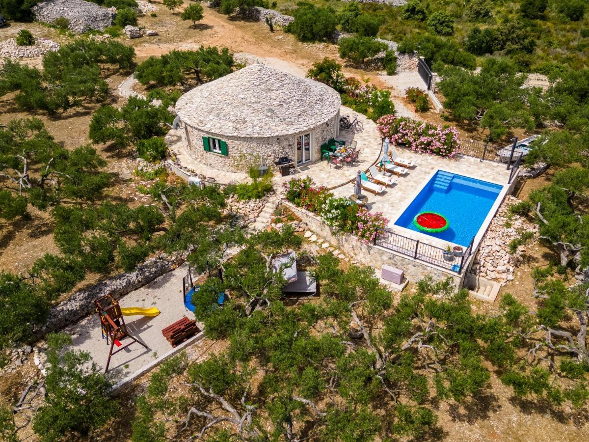 Island Getaway - Heritage House Mirce Εξωτερικό φωτογραφία
