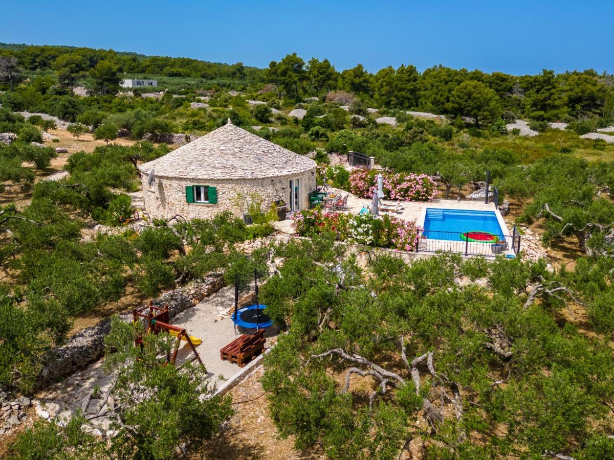 Island Getaway - Heritage House Mirce Εξωτερικό φωτογραφία