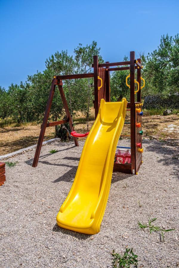 Island Getaway - Heritage House Mirce Εξωτερικό φωτογραφία