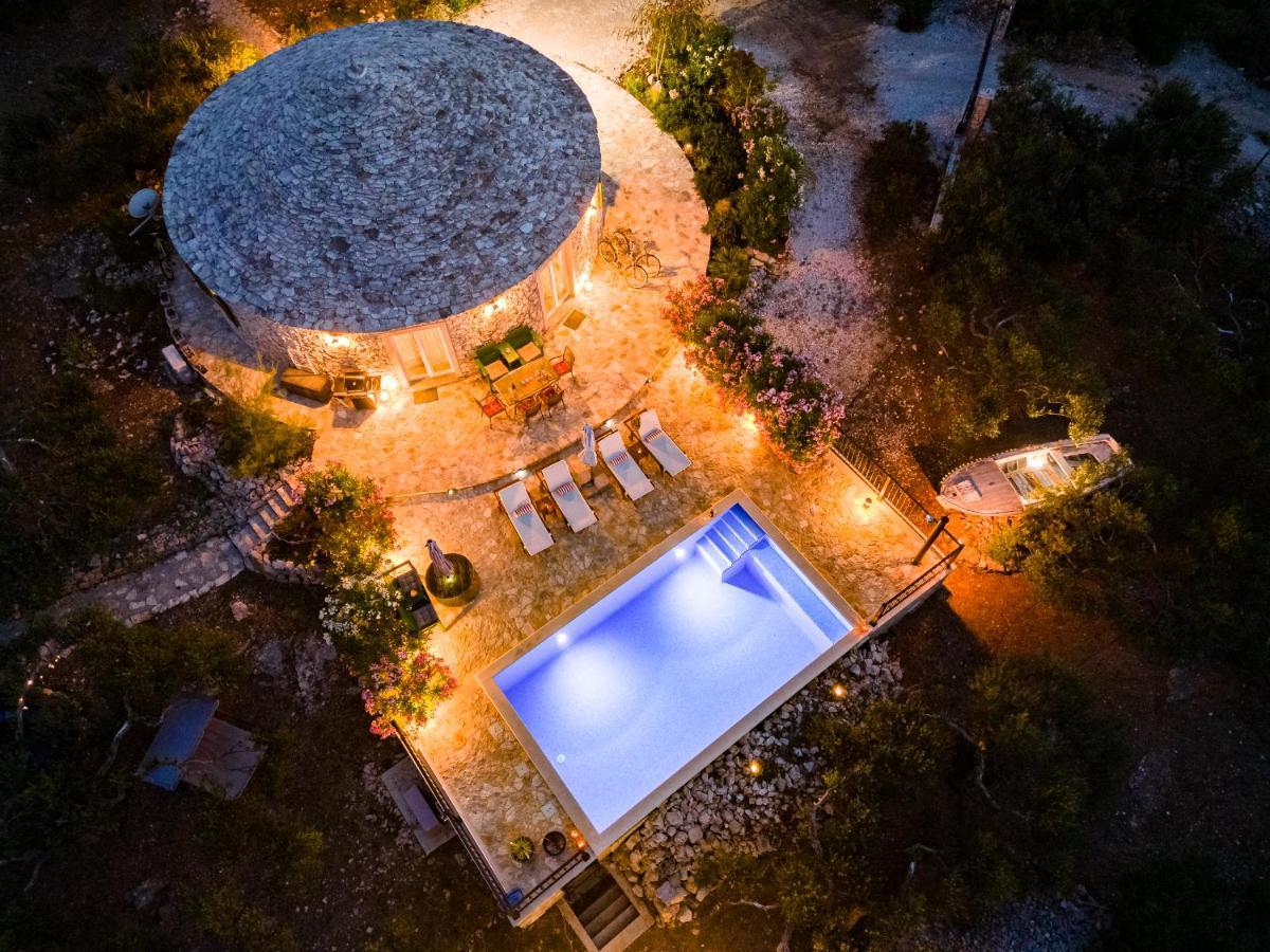 Island Getaway - Heritage House Mirce Εξωτερικό φωτογραφία