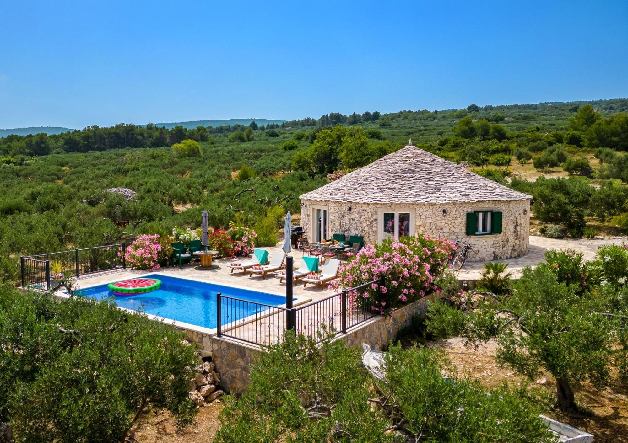 Island Getaway - Heritage House Mirce Εξωτερικό φωτογραφία