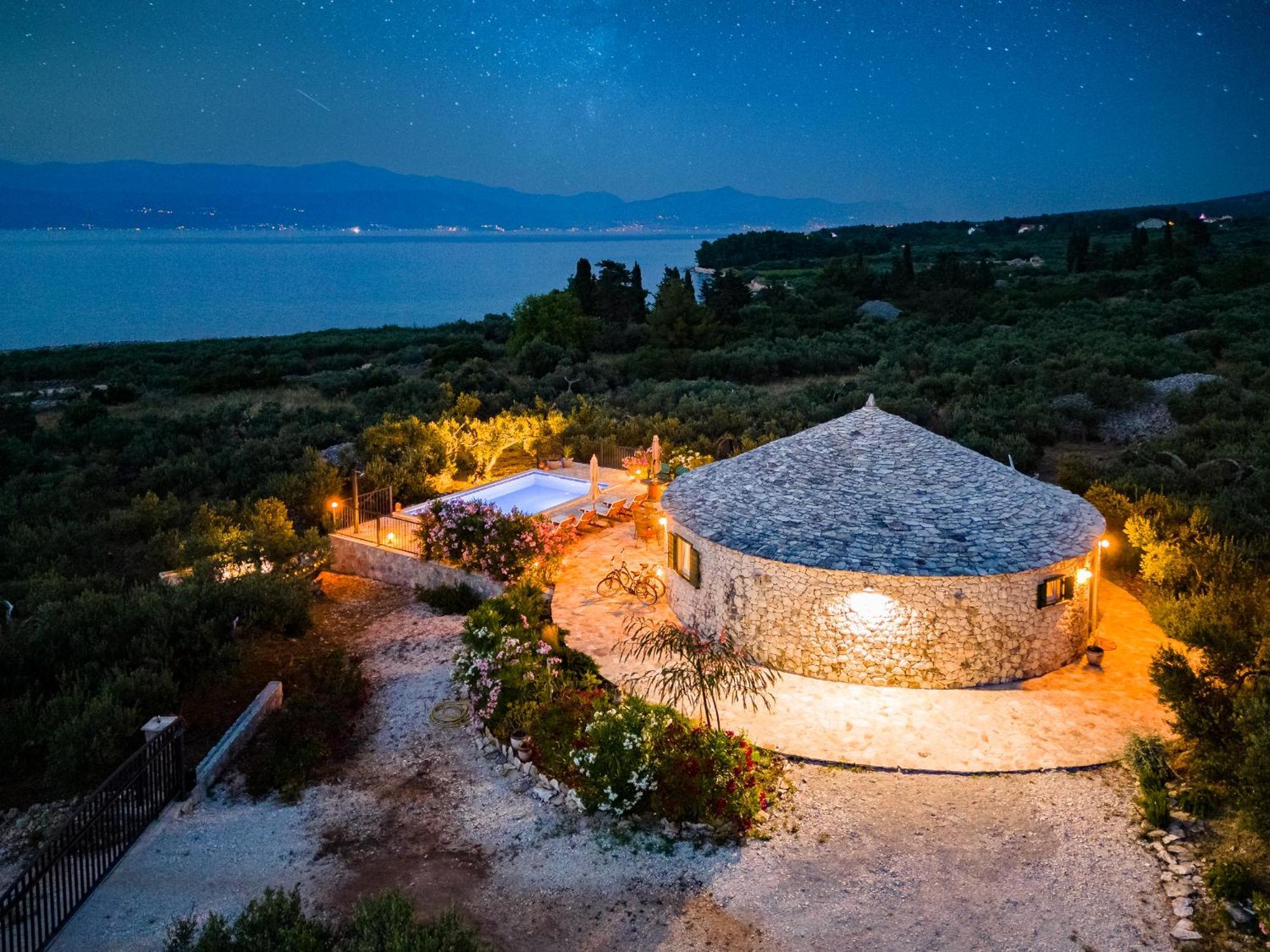 Island Getaway - Heritage House Mirce Εξωτερικό φωτογραφία